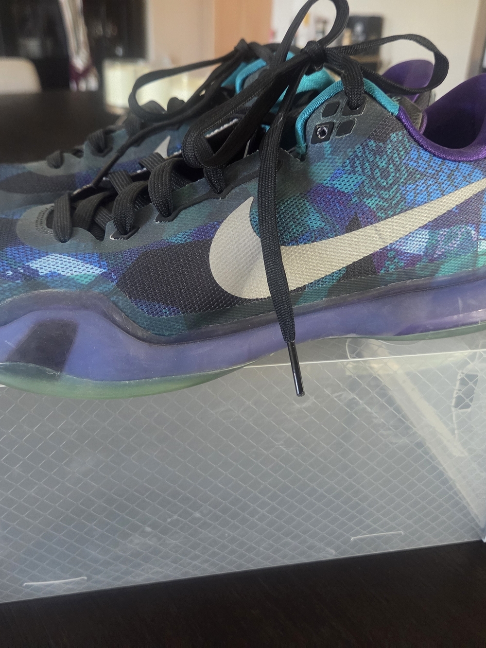 Nike Kobe 10 Peach Jam Size 12